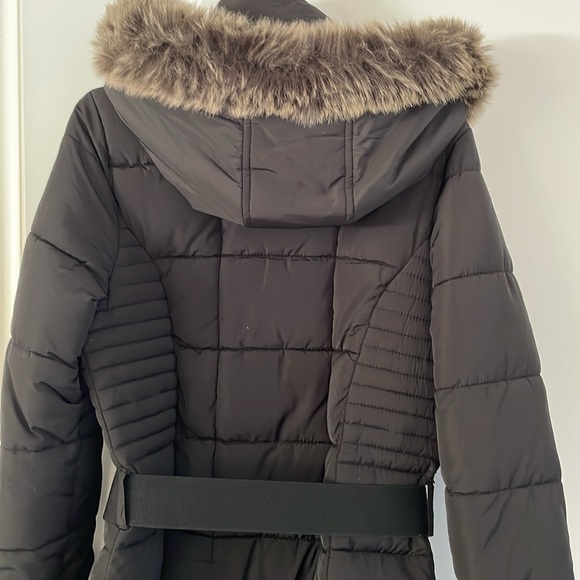 3/4 Winter Jacket with Hood. - Picture 5 of 7